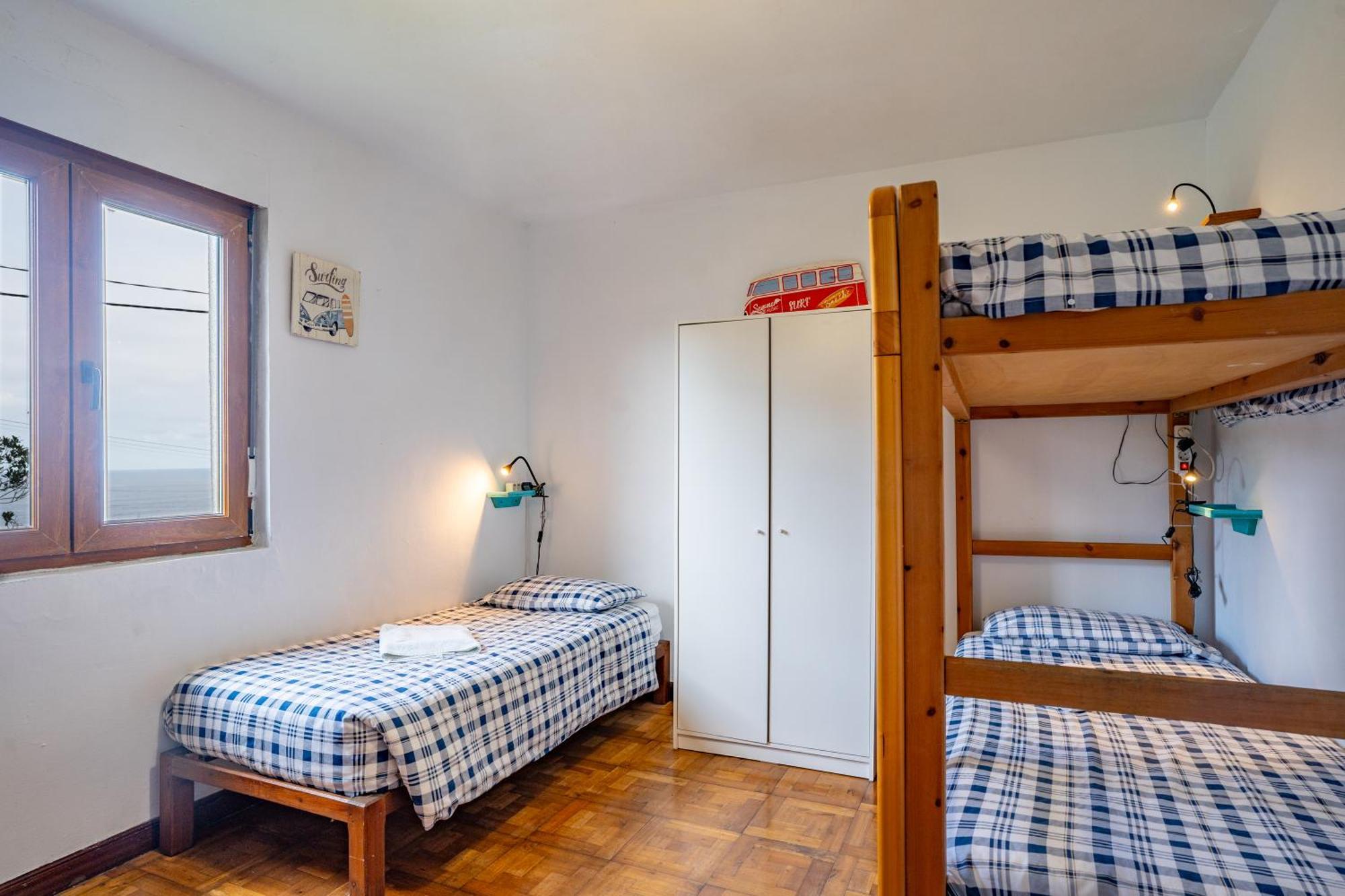 Surf House Sanvi Bed and Breakfast San Vicente De La Barquera Exteriör bild