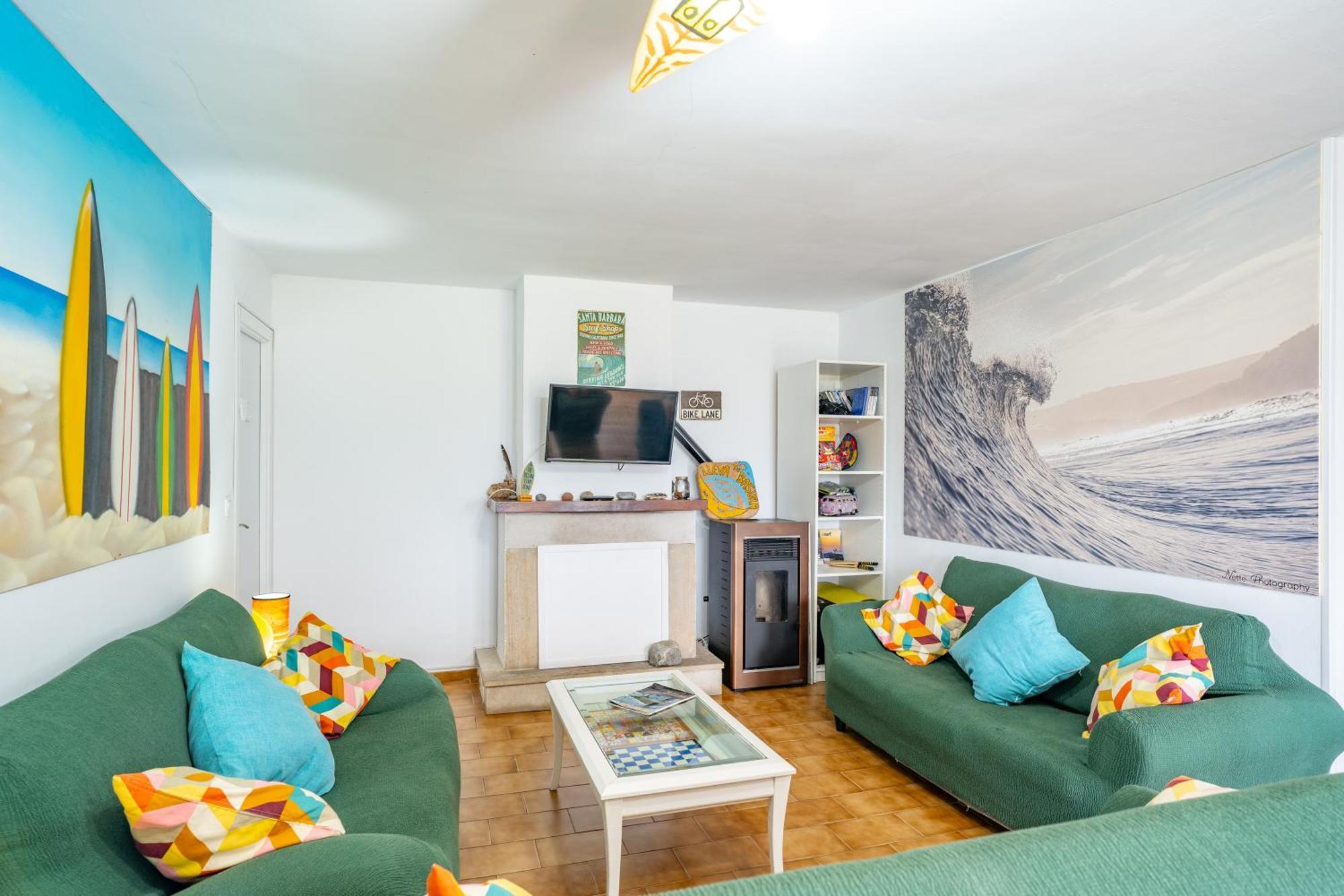Surf House Sanvi Bed and Breakfast San Vicente De La Barquera Exteriör bild